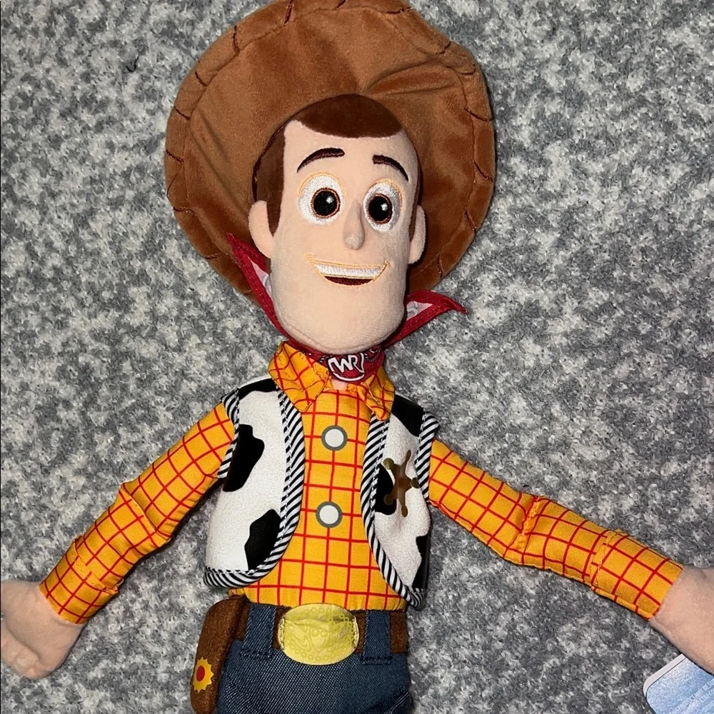 Woody Plush - Toy Story 4 - Medium 18
1/2" - Picture 2 of 5